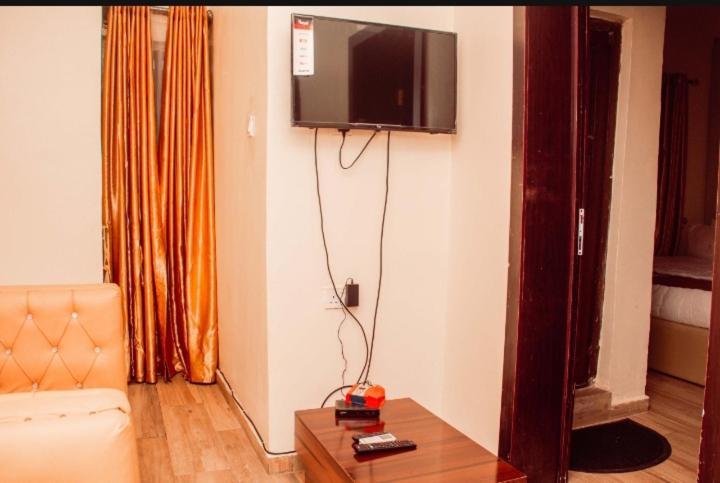 Hotel D Ritz Owode Ede Extérieur photo