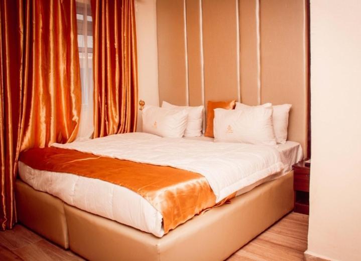 Hotel D Ritz Owode Ede Extérieur photo